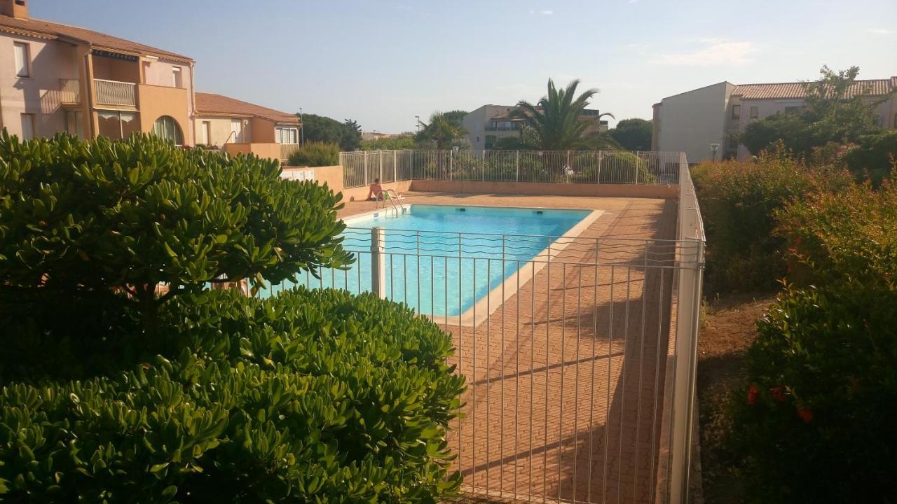 דירות אגדה Lara 3 - T2 Loggia Piscine 2 Lits Doubles Parking Pres Du Centre-Port Et Ile Loisirs מראה חיצוני תמונה