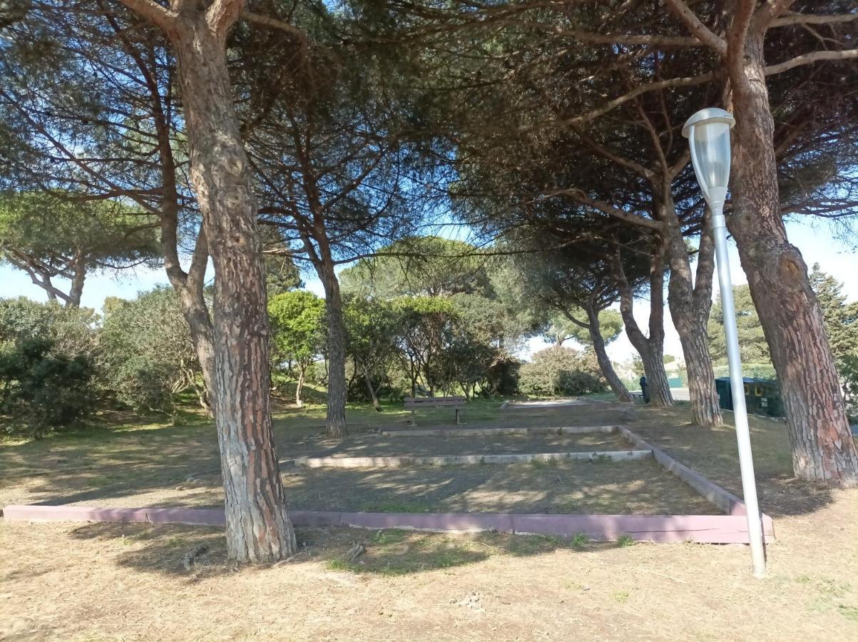 דירות אגדה Lara 3 - T2 Loggia Piscine 2 Lits Doubles Parking Pres Du Centre-Port Et Ile Loisirs מראה חיצוני תמונה